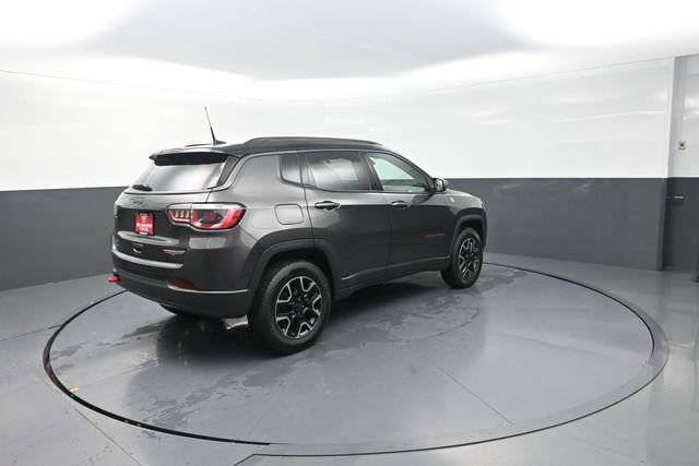 Used 2019 Jeep Compass Trailhawk AWD/4WD image 22