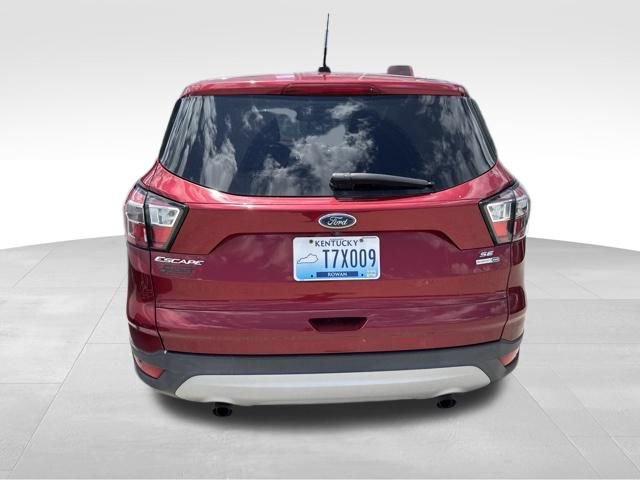 Used 2017 Ford Escape SE AWD/4WD image 5