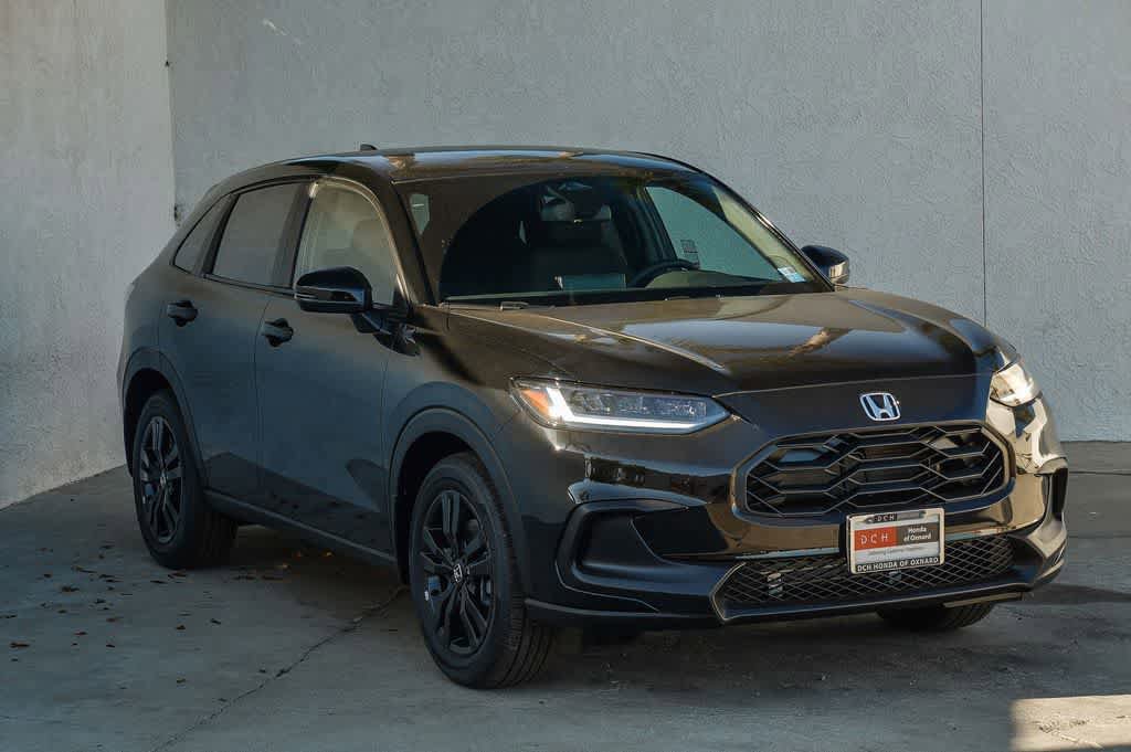 New 2026 Honda HR-V Sport image 3