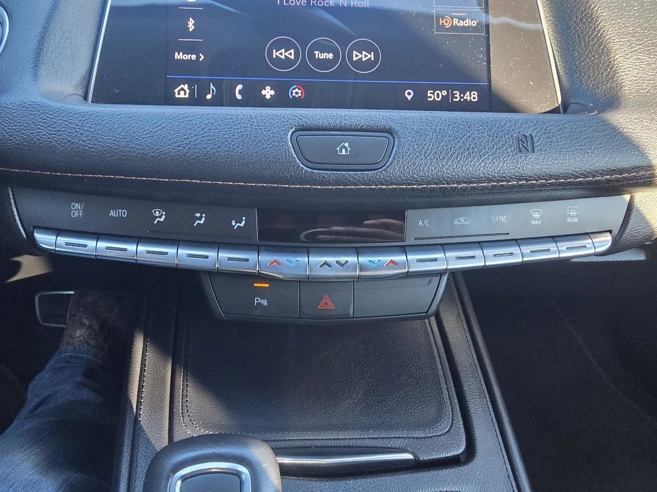 Used 2019 Cadillac XT4 Sport image 19