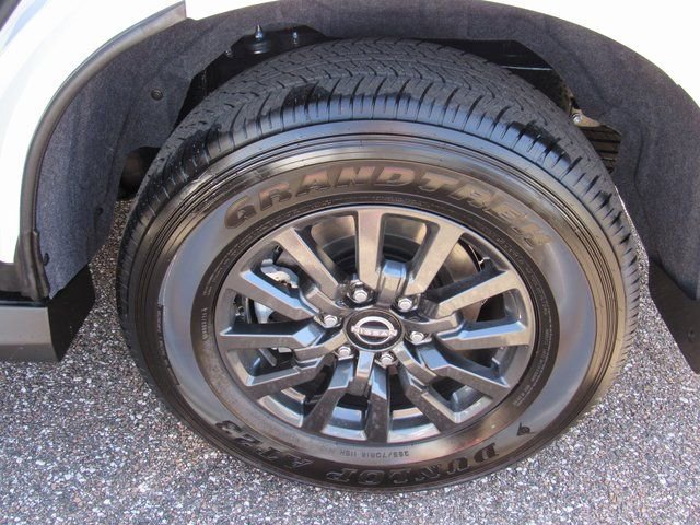 New 2026 Nissan Armada SV image 8