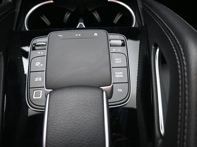Used 2025 Mercedes-Benz GLE 350 4MATIC image 3