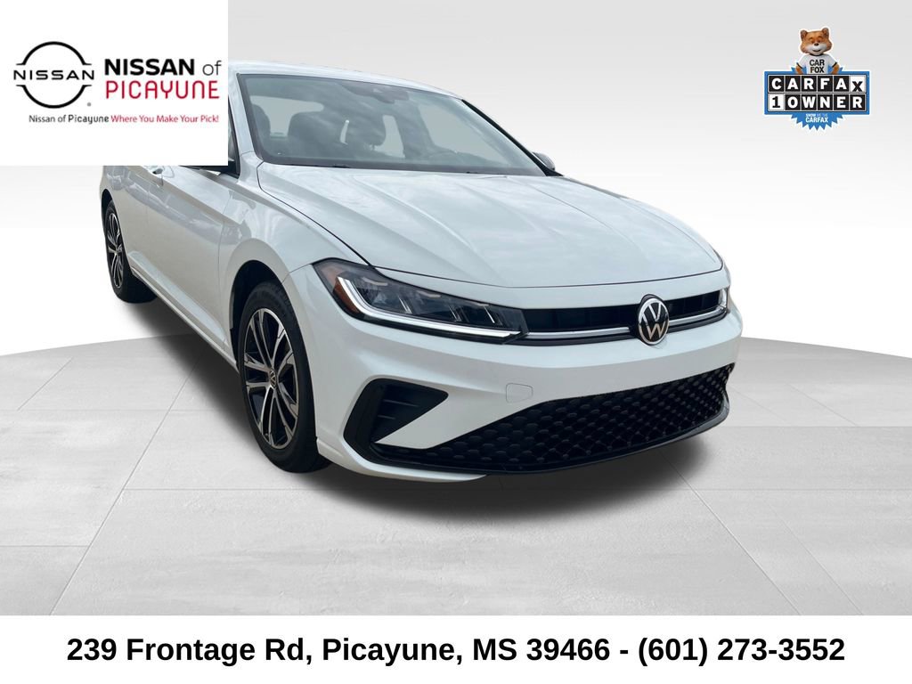 Used 2025 Volkswagen Jetta Sport FWD image 7