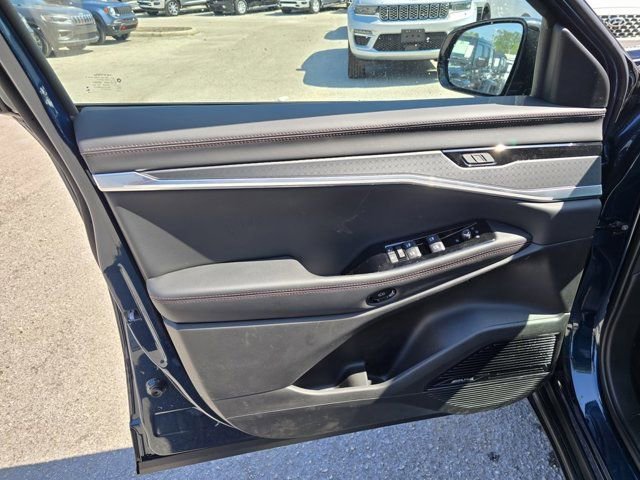 New 2025 Jeep Wagoneer S Limited image 14