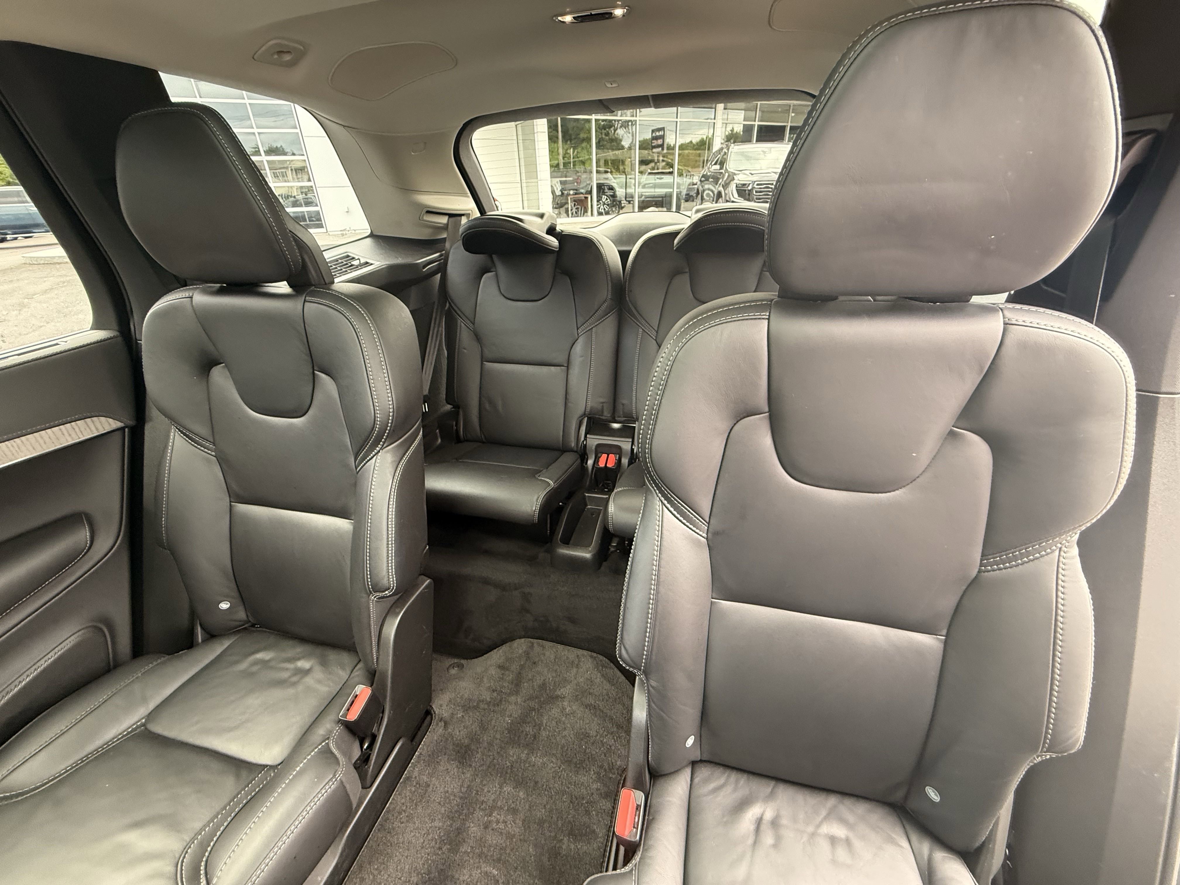 Used 2022 Volvo XC90 T8 Inscription image 20