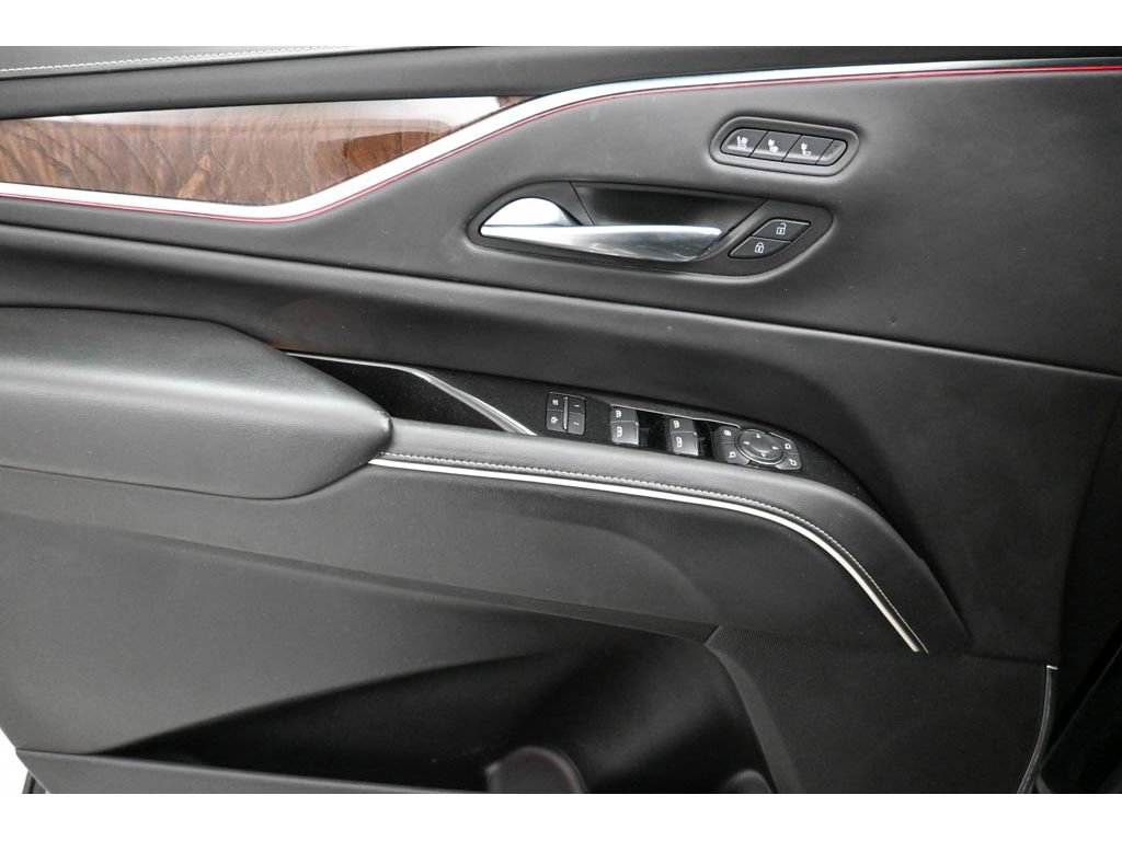 Used 2022 Cadillac Escalade Sport Platinum w/ Heavy-Duty Trailer Package image 33