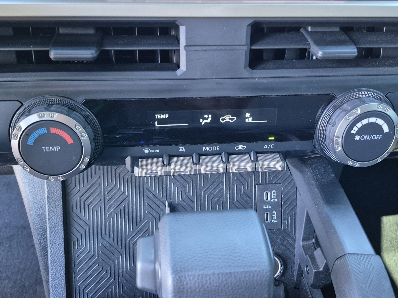 Certified 2025 Toyota Tacoma SR5 image 29