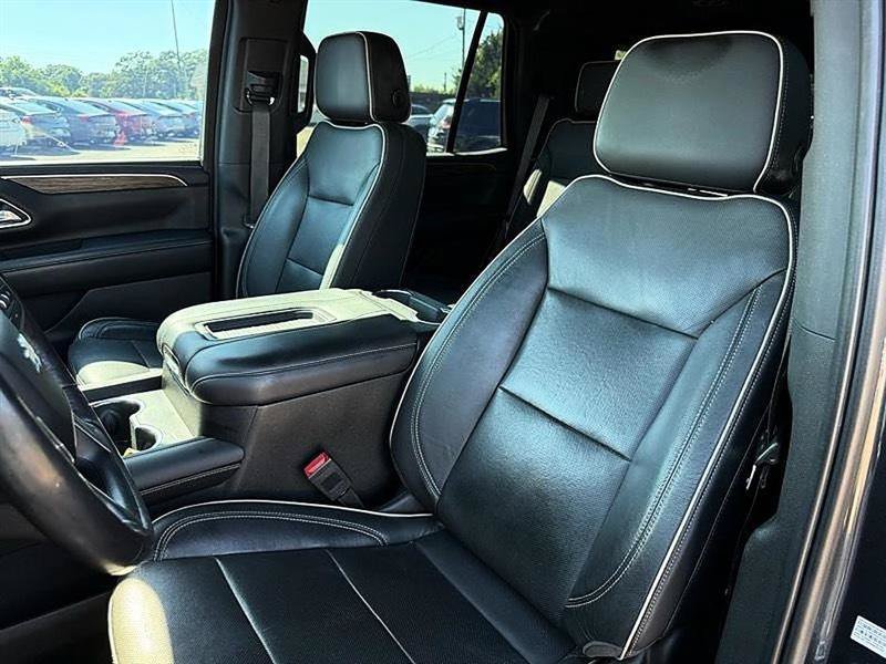 Used 2021 Chevrolet Tahoe Premier RWD image 13