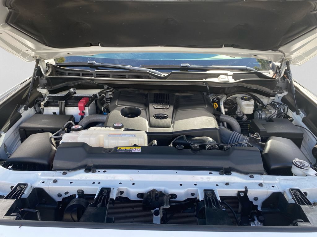 Used 2025 Toyota Tundra SR5 w/ SR5 Convenience Package RWD image 25