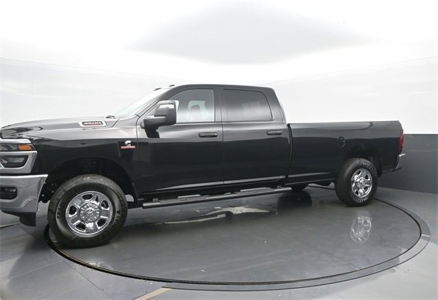 New 2026 RAM 3500 Tradesman image 2