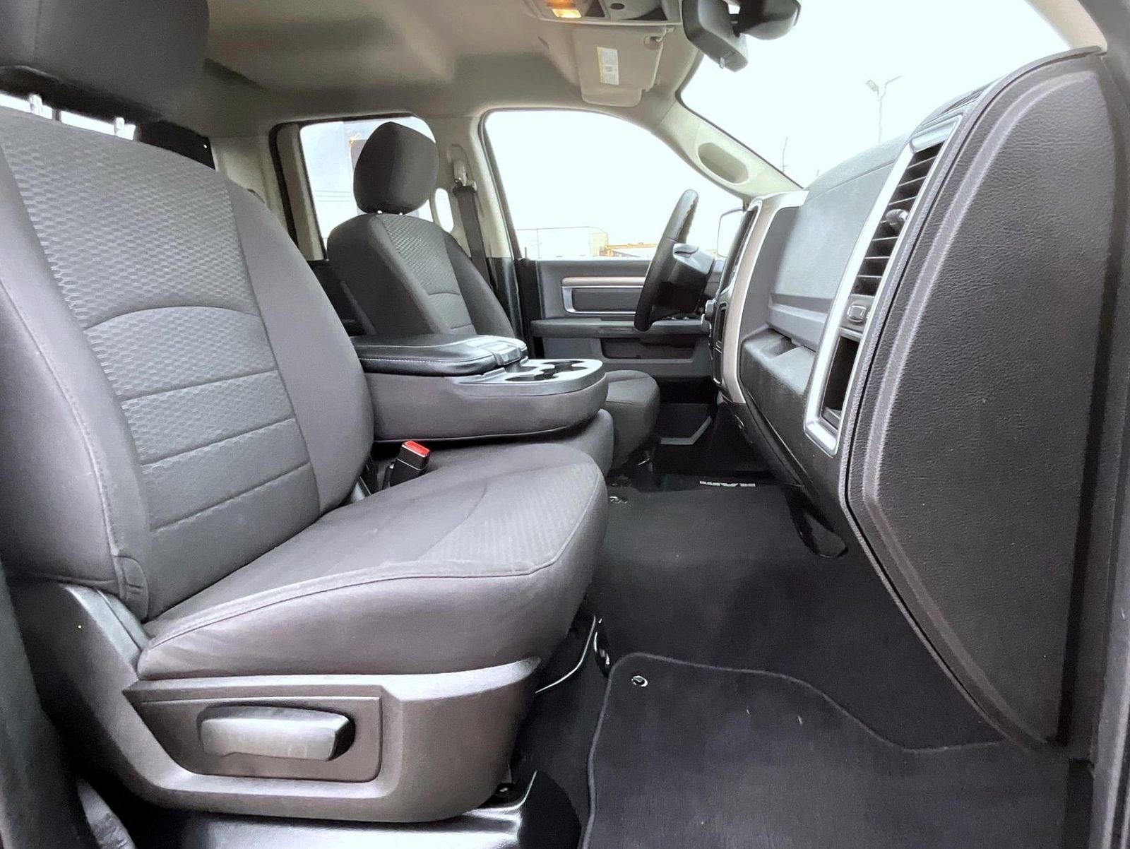 Certified 2019 RAM 1500 Classic Warlock w/ Electronics Group image 16