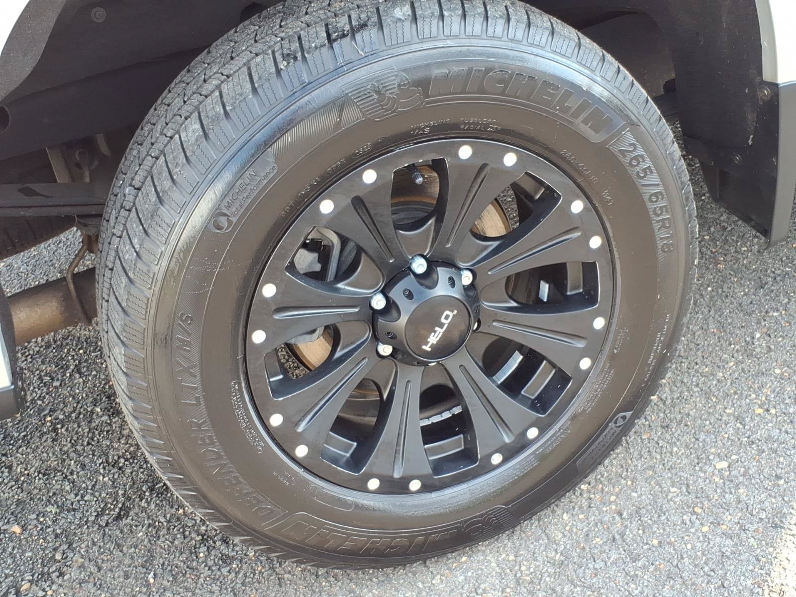 Certified 2021 Chevrolet Silverado 1500 LT w/ Convenience Package II AWD/4WD image 7