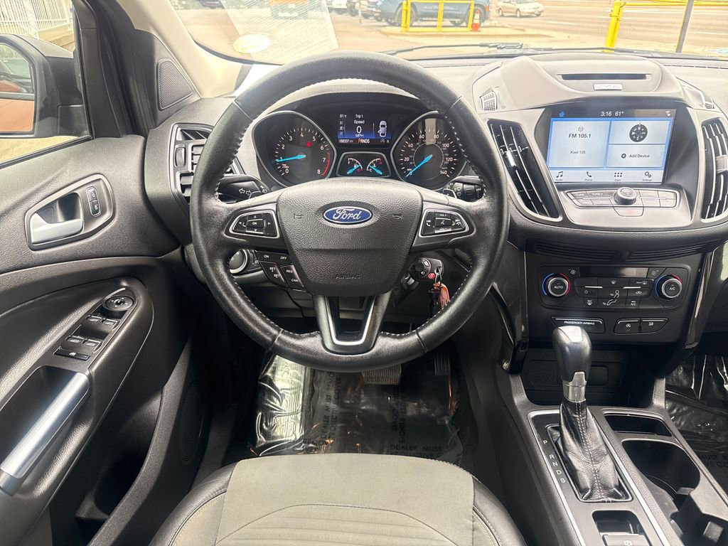 Used 2017 Ford Escape SE w/ Equipment Group 201A image 13