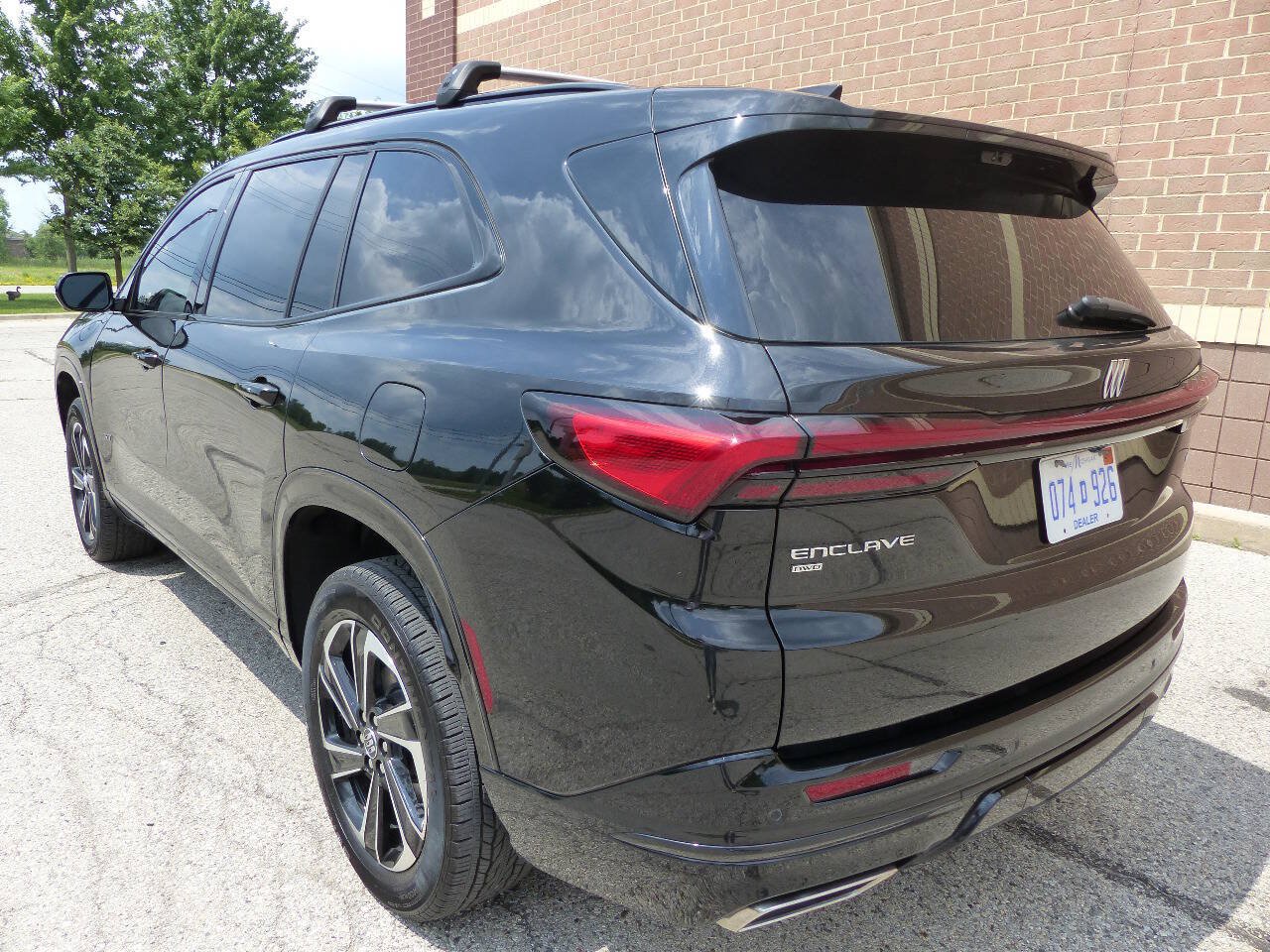Used 2026 Buick Enclave Sport Touring w/ Power Package AWD/4WD image 5