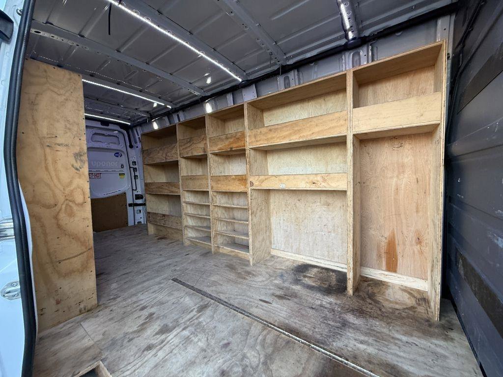 Used 2018 Mercedes-Benz Sprinter 2500 image 20