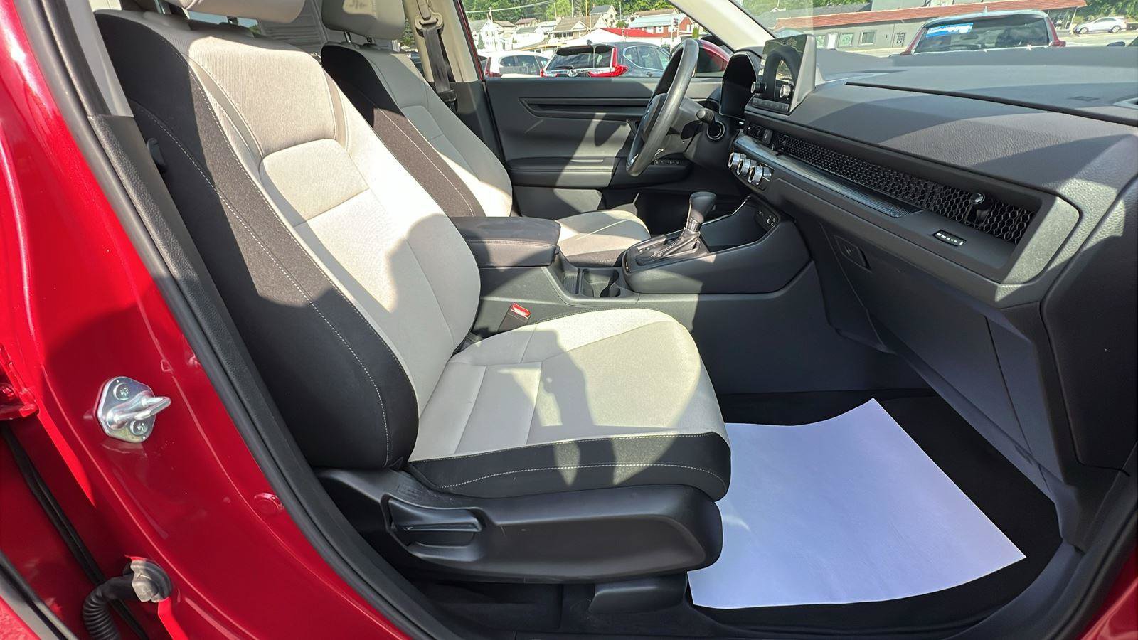 Used 2024 Honda CR-V EX image 13