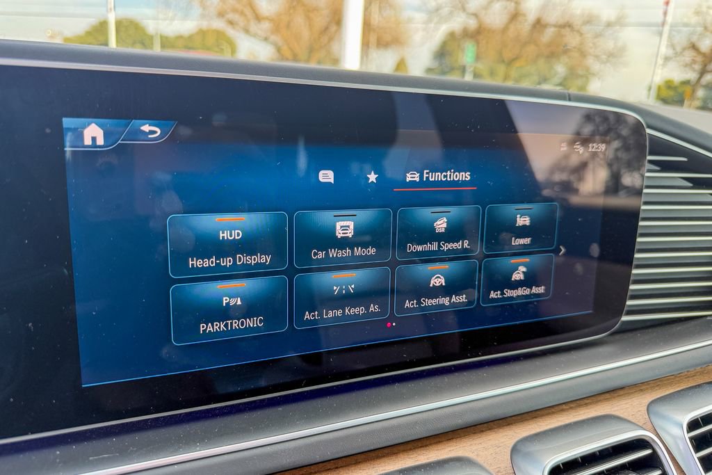 Used 2025 Mercedes-Benz GLE 63 AMG S image 32