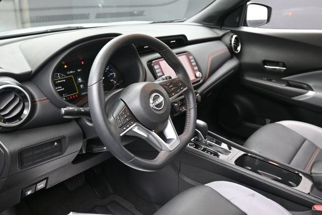Used 2023 Nissan Kicks SR w/ SR Premium Package FWD image 14