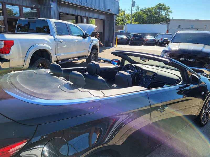 Used 2016 Buick Cascada Premium image 18