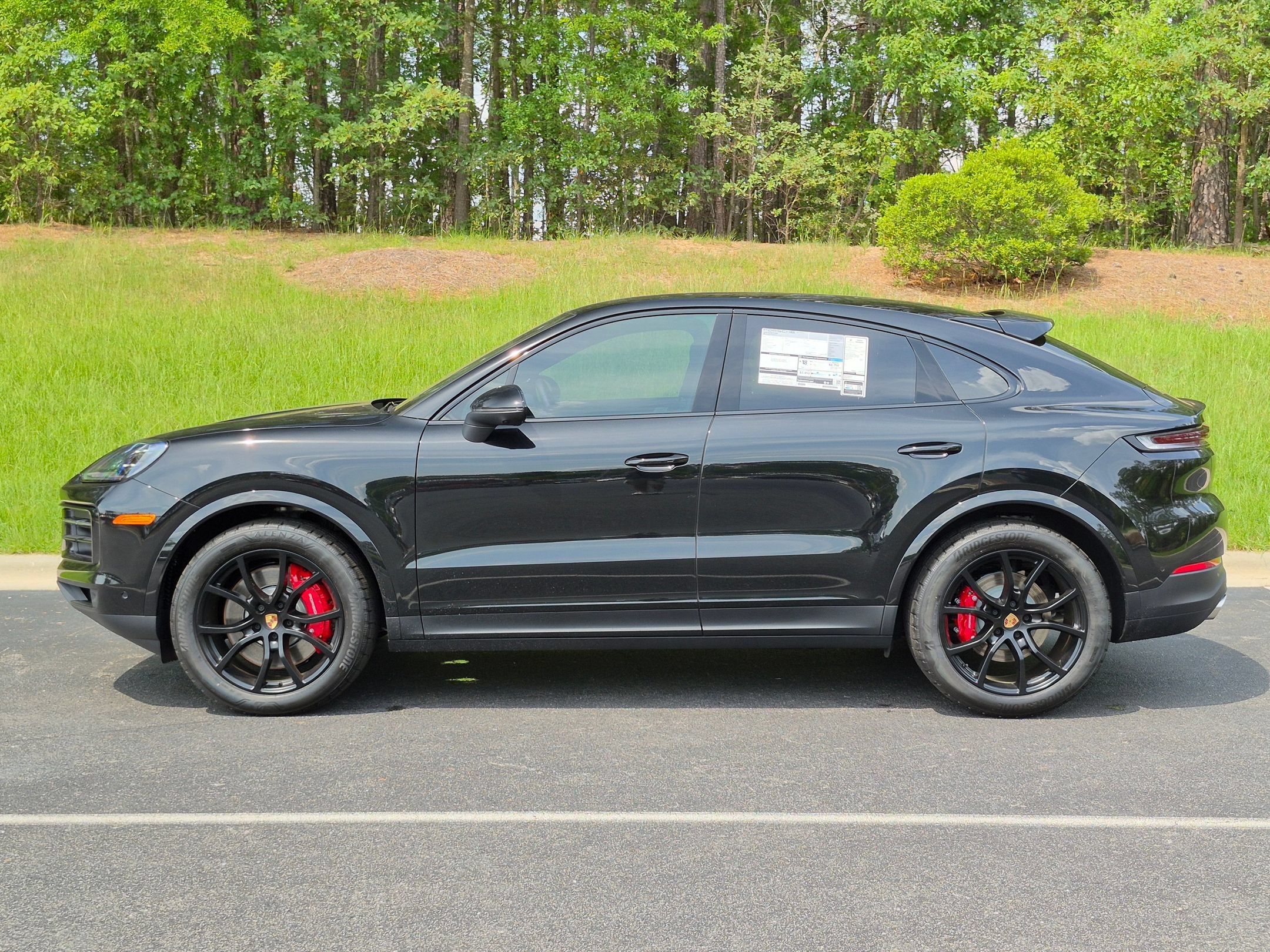 New 2026 Porsche Cayenne S AWD/4WD image 2