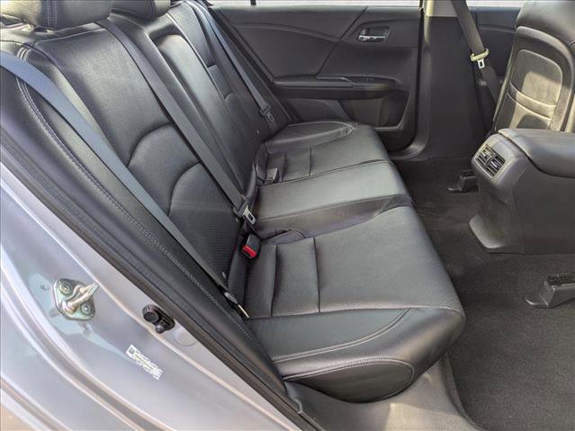 Used 2014 Honda Accord Touring image 21