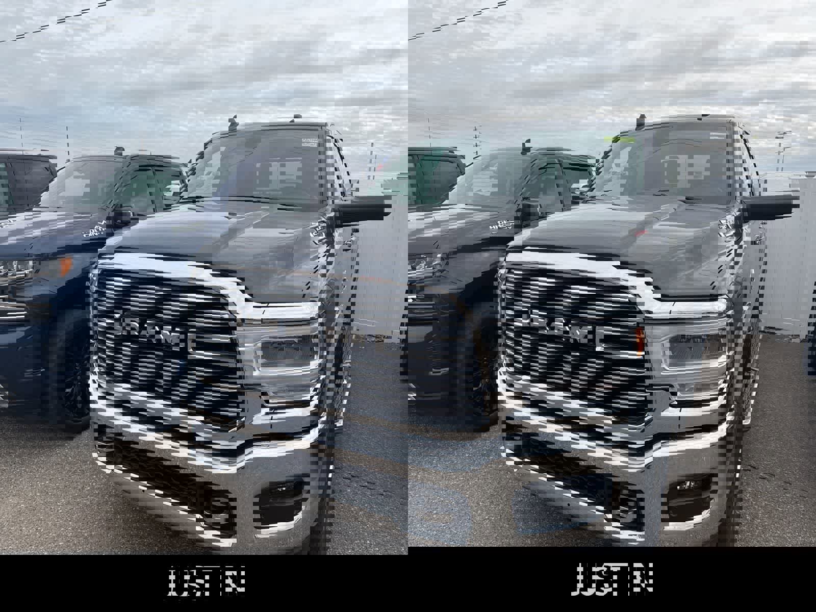 Used 2022 RAM 2500 Laramie w/ Chrome Appearance Group image 24