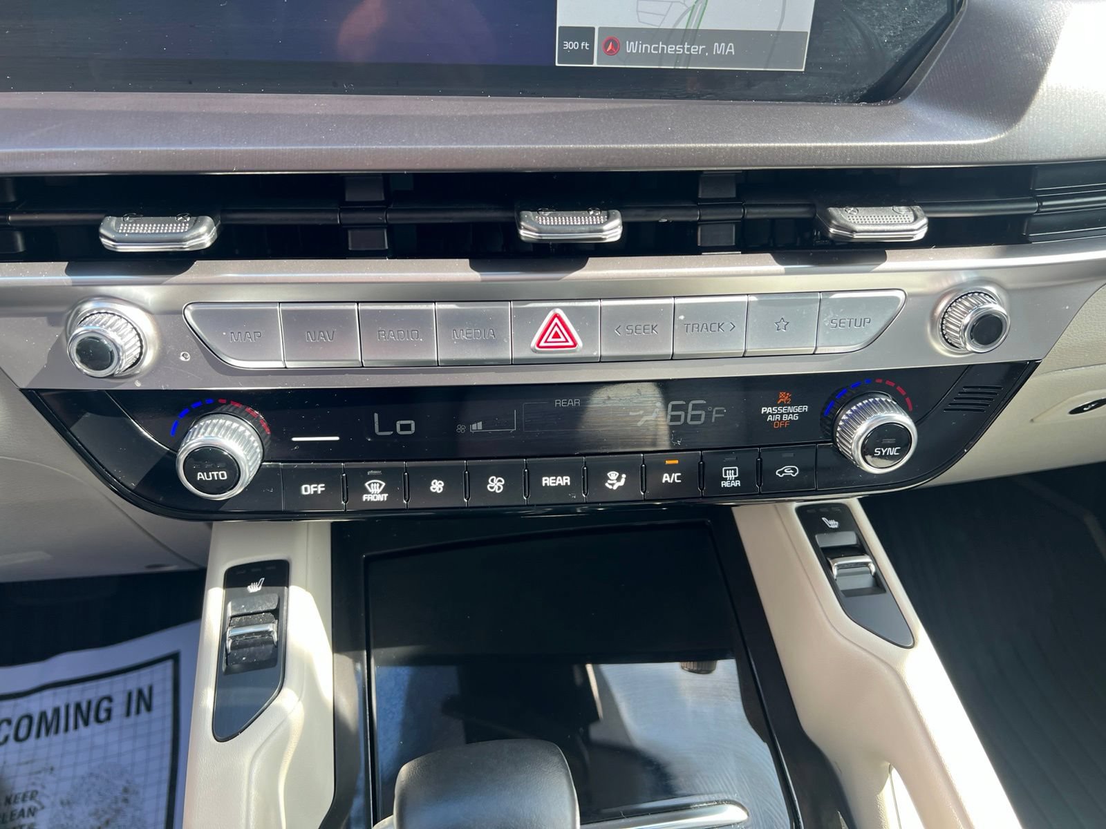 Used 2025 Kia Telluride S AWD/4WD image 34
