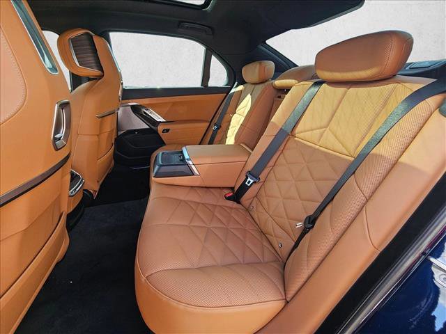 New 2026 BMW 740i xDrive image 10