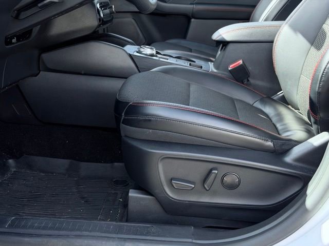 Used 2024 Ford Escape ST-Line w/ Tech Pack #1 AWD/4WD image 20