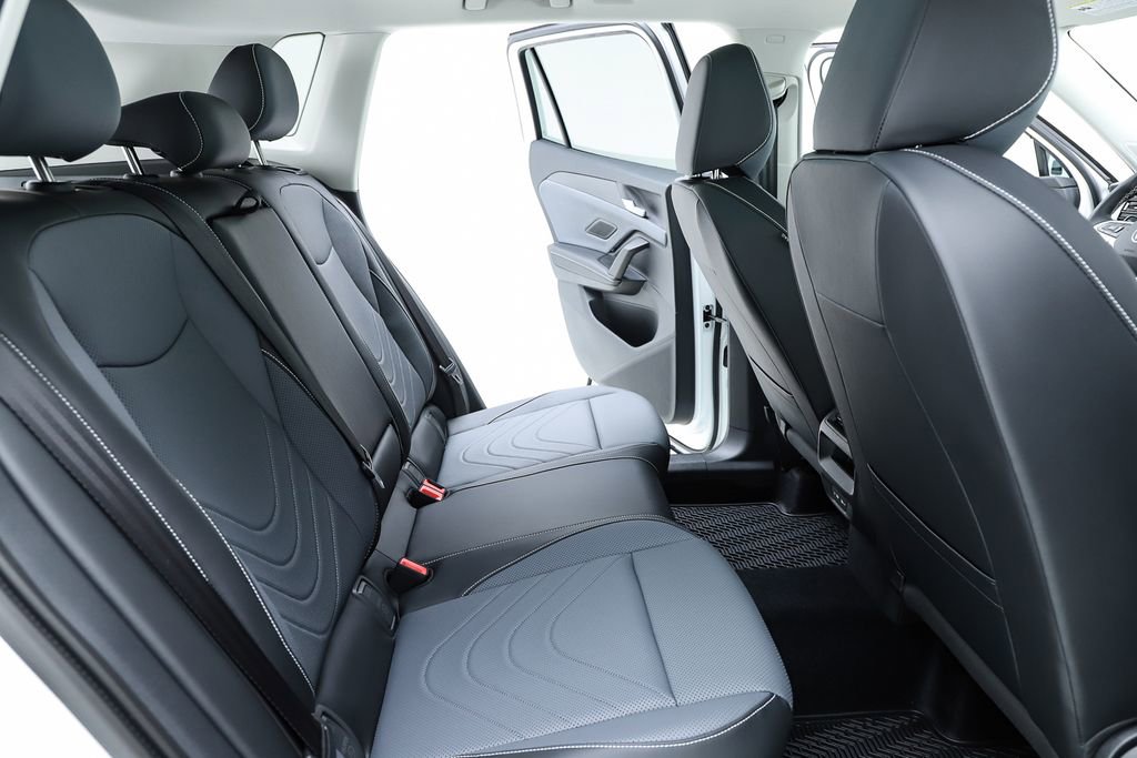 New 2026 Volkswagen Tiguan SE image 77