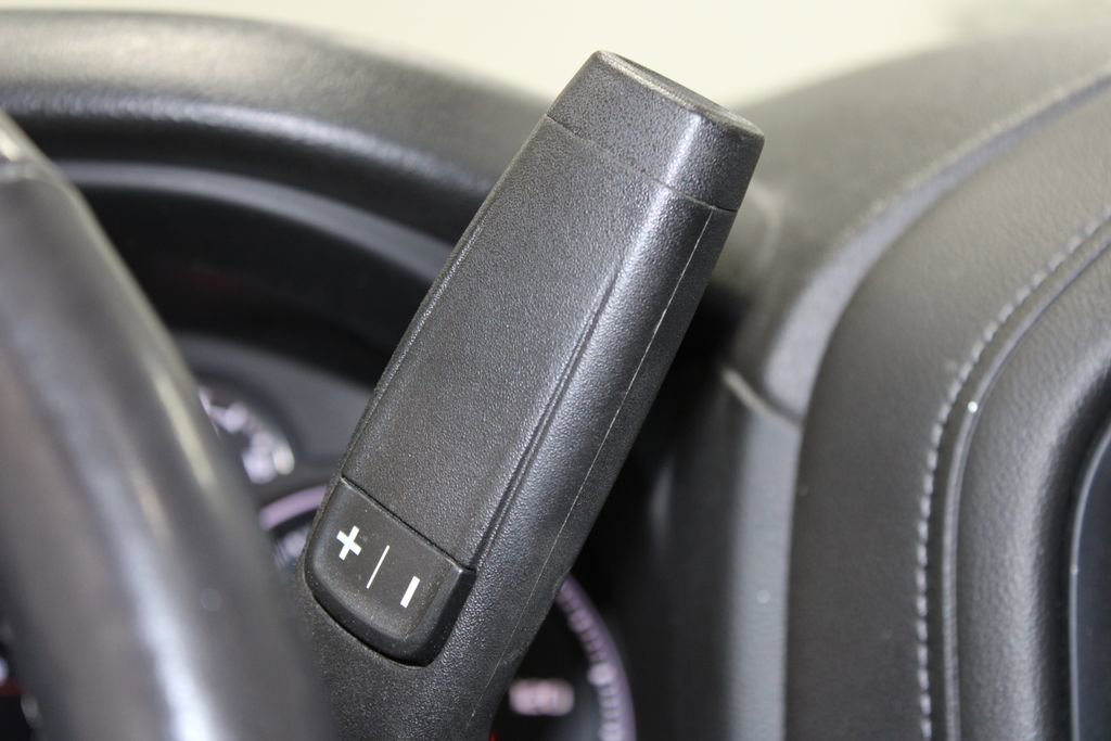 Used 2022 Chevrolet Silverado 1500 RST w/ Safety Package image 31