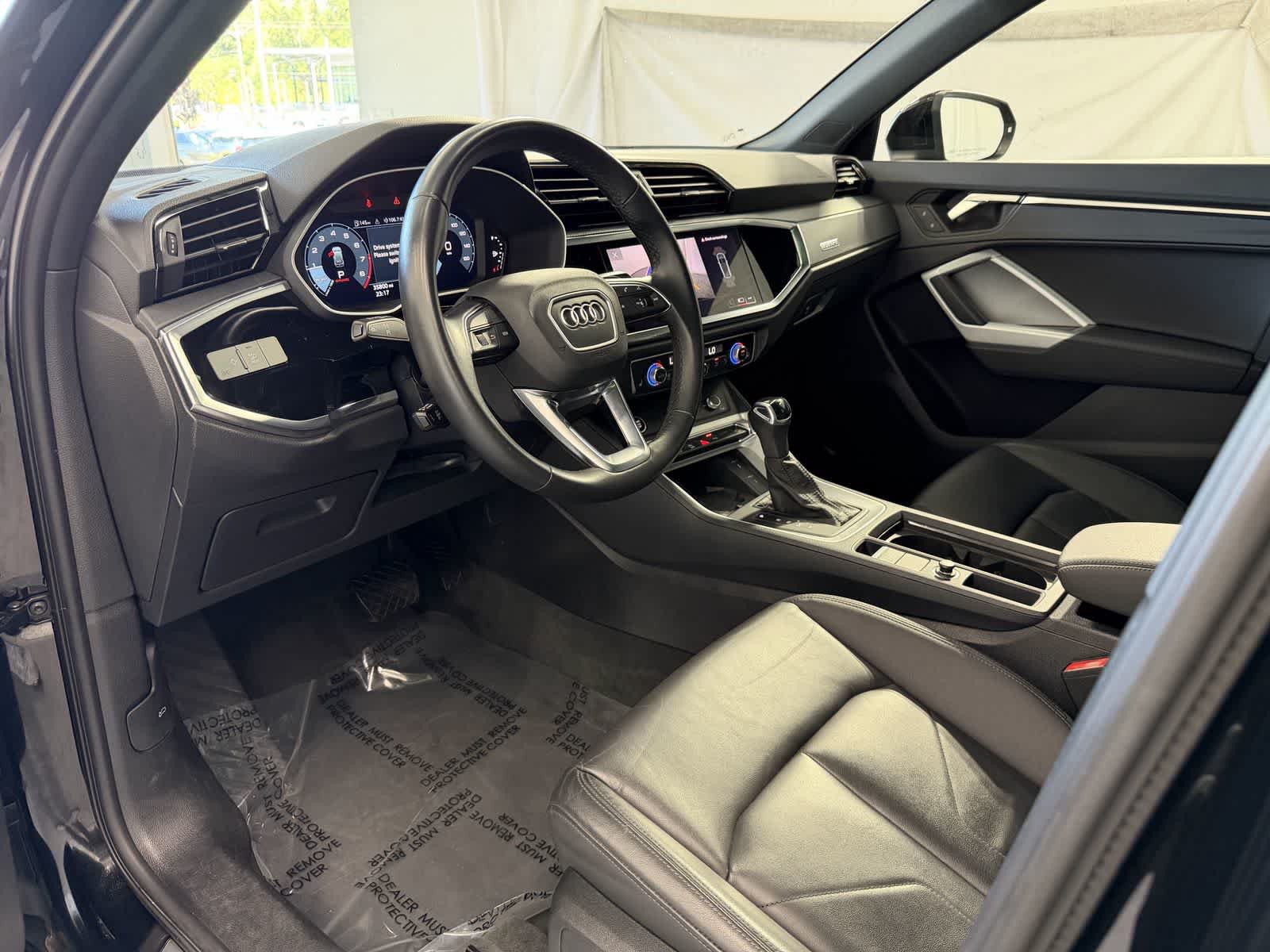 Used 2024 Audi Q3 2.0T Premium AWD/4WD image 8