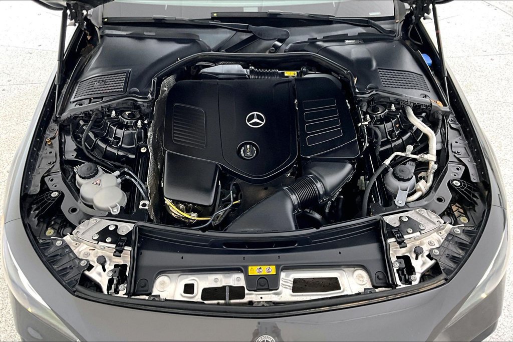 Used 2025 Mercedes-Benz CLE 300 4MATIC Coupe image 12