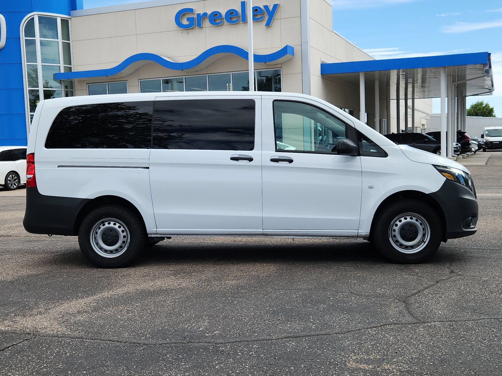 Used 2023 Mercedes-Benz Metris Passenger image 6