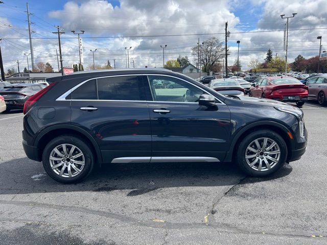 Used 2023 Cadillac XT4 Premium Luxury image 6