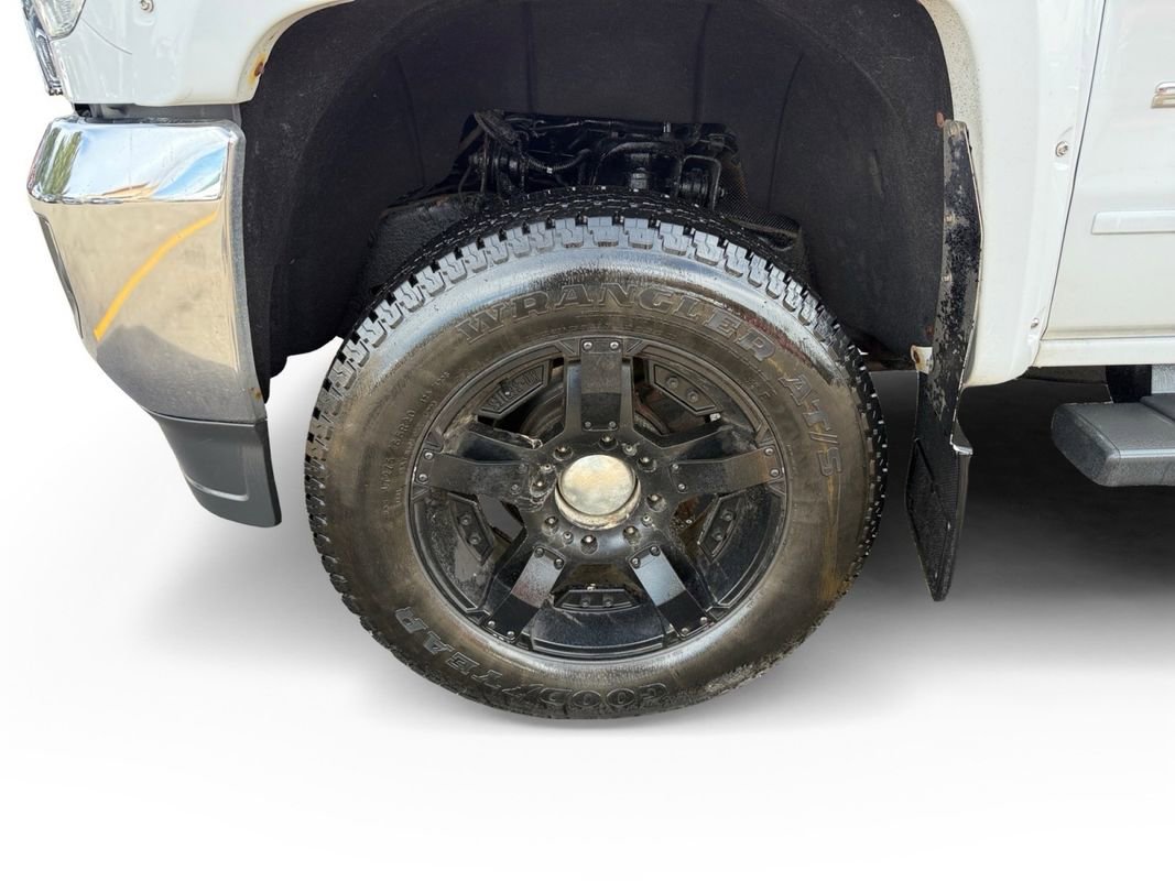 Used 2018 GMC Sierra 2500 SLE image 9