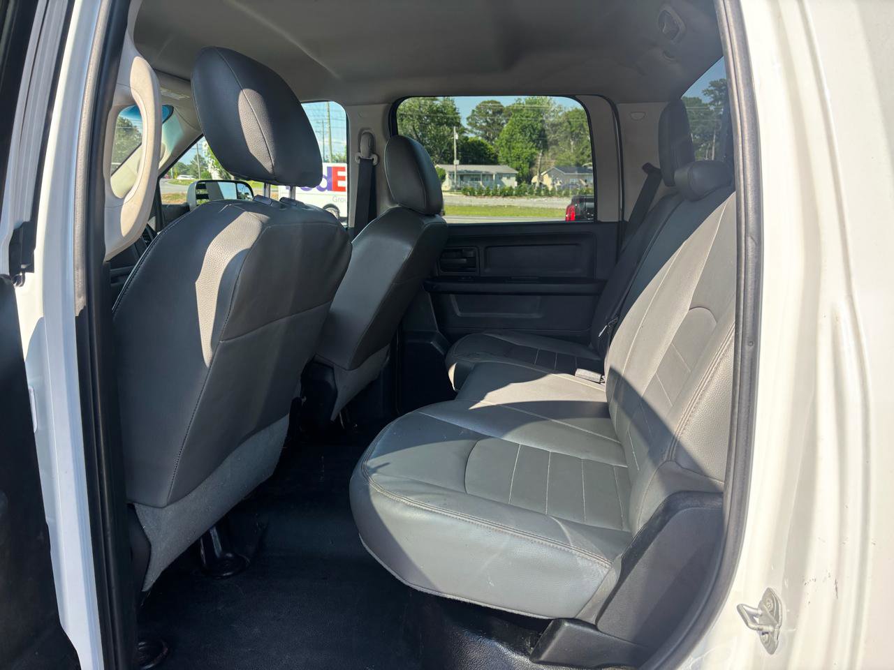 Used 2015 RAM 5500 Tradesman w/ Chrome Appearance Group AWD/4WD image 11