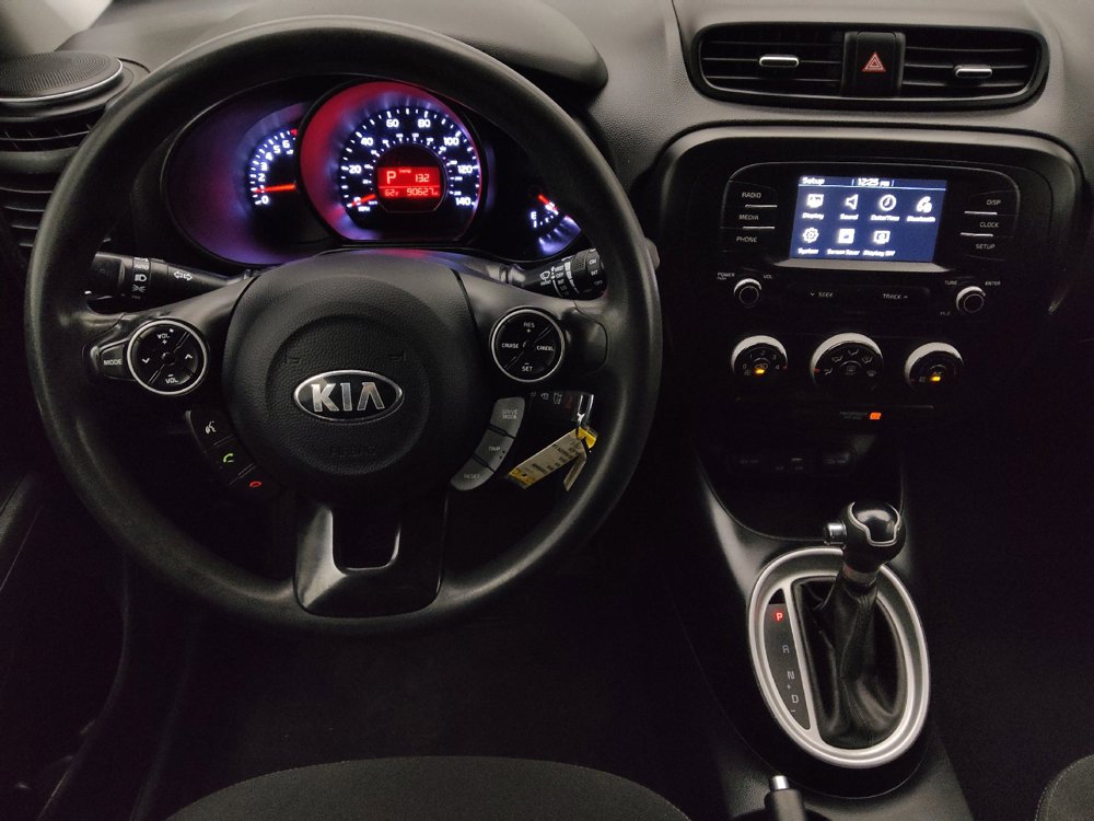 Used 2019 Kia Soul FWD image 22