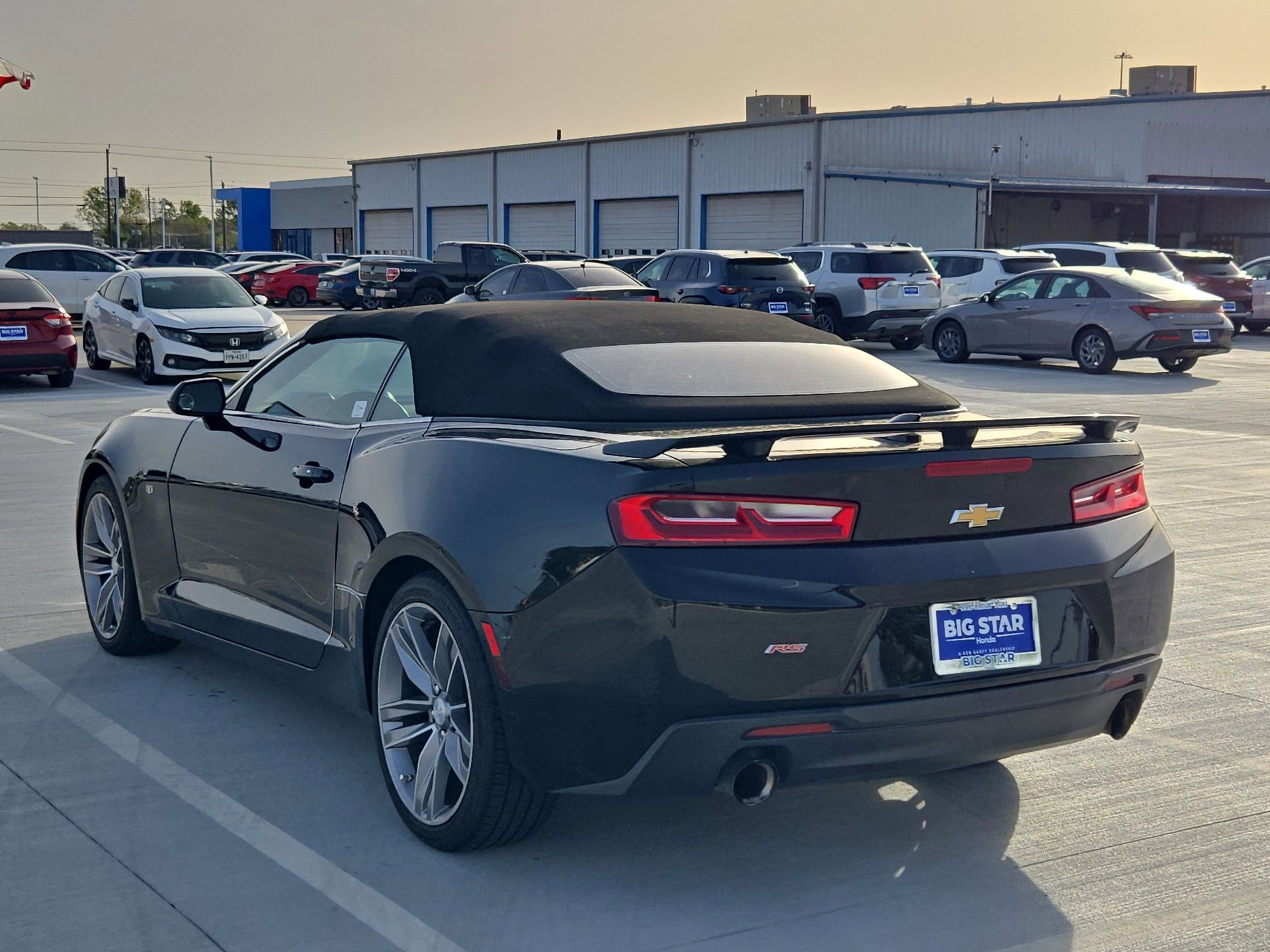 Used 2018 Chevrolet Camaro LT w/ RS Package image 5