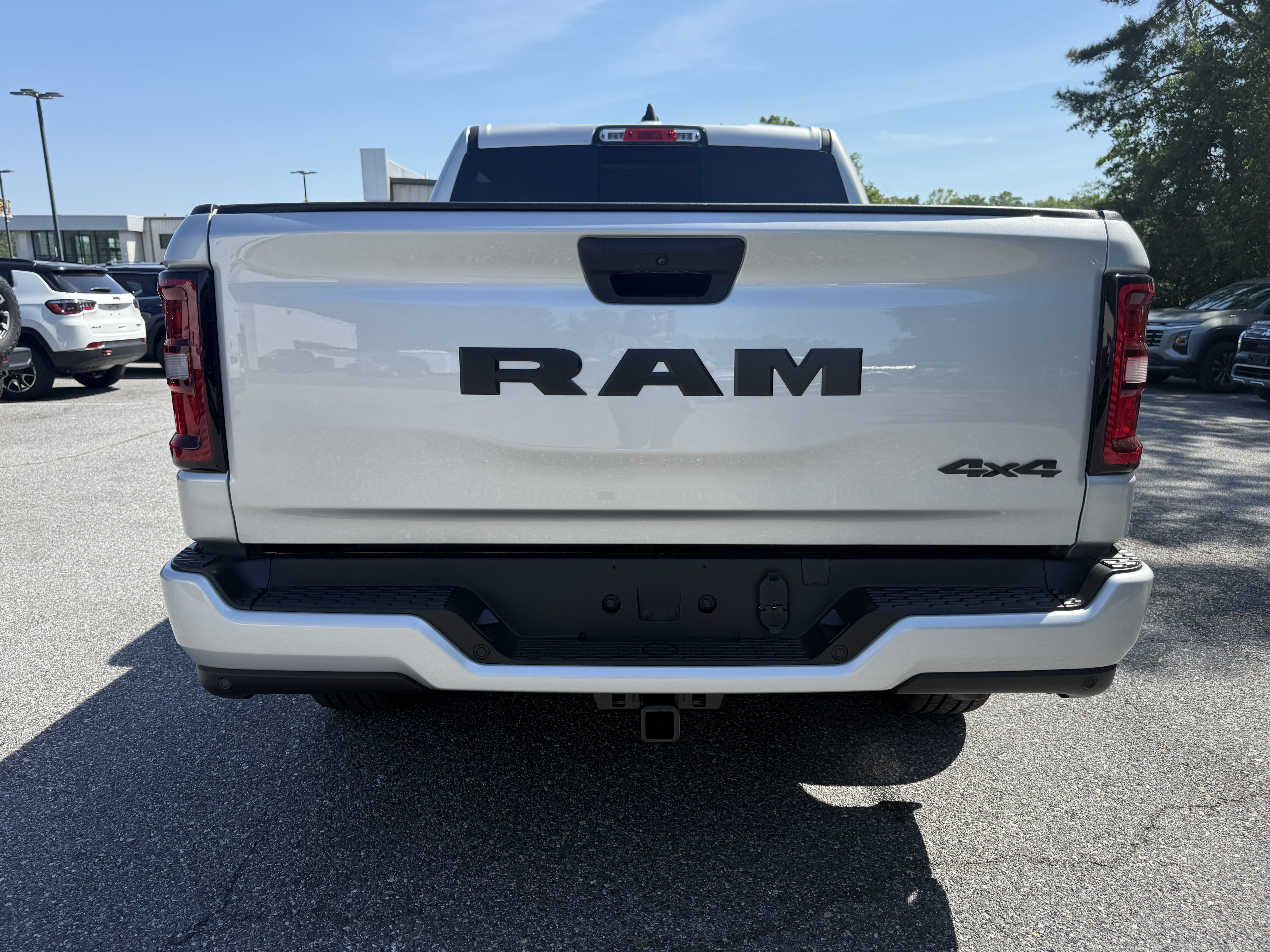 New 2026 RAM 1500 Express AWD/4WD image 6