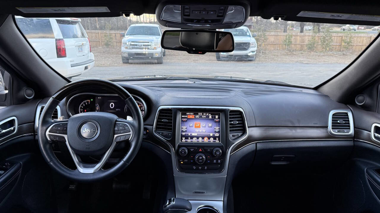 Used 2015 Jeep Grand Cherokee Overland AWD/4WD image 19