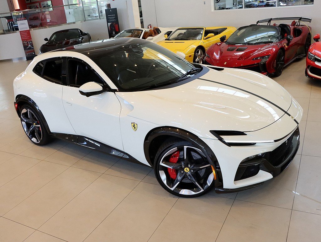 Certified 2024 Ferrari Purosangue image 15
