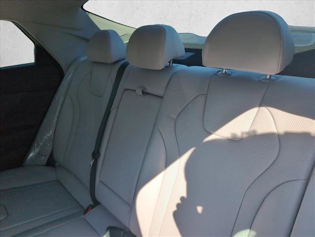 New 2026 Hyundai Elantra Limited image 16
