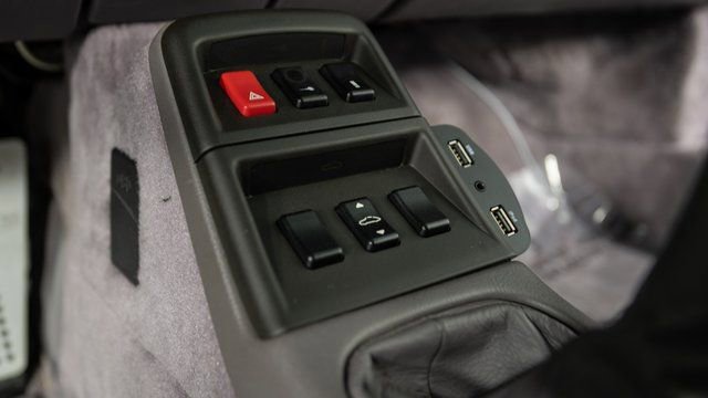 Used 1998 Porsche 911 Carrera S image 18