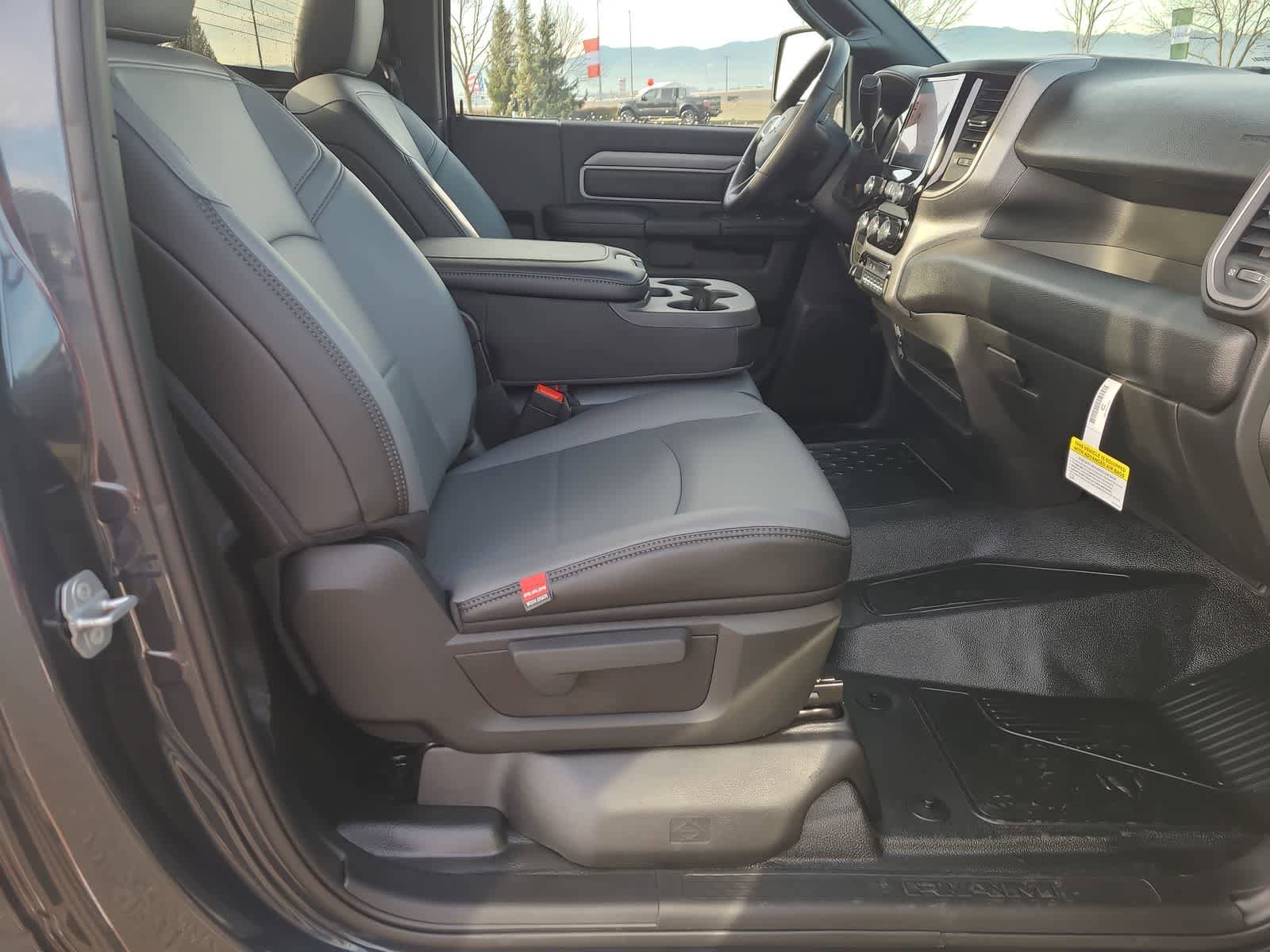 New 2026 RAM 5500 Tradesman image 22