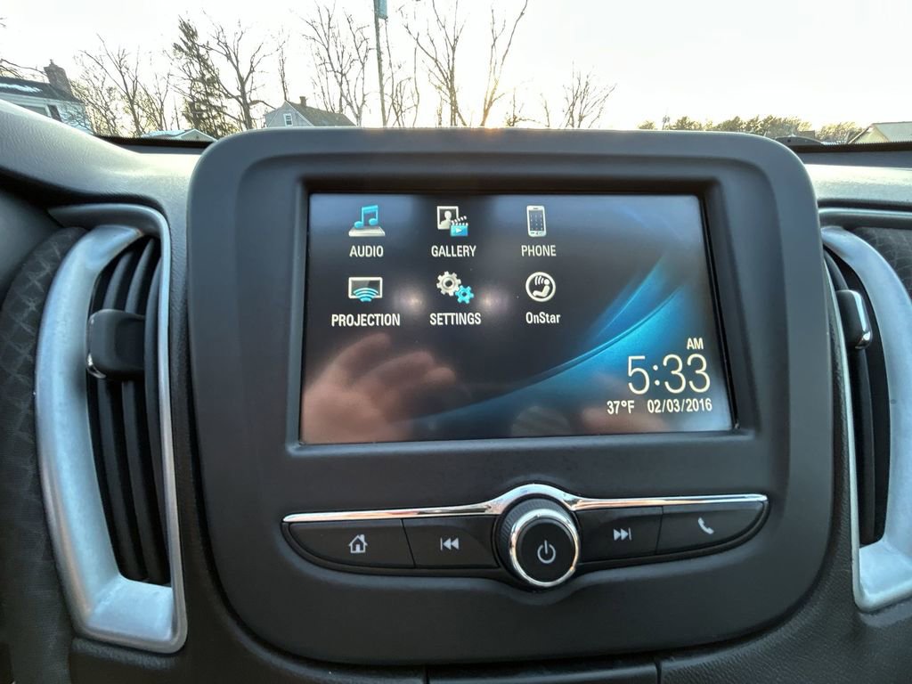 Used 2016 Chevrolet Malibu LS image 18