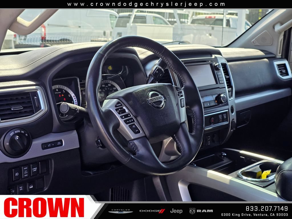 Used 2017 Nissan Titan XD AWD/4WD image 23