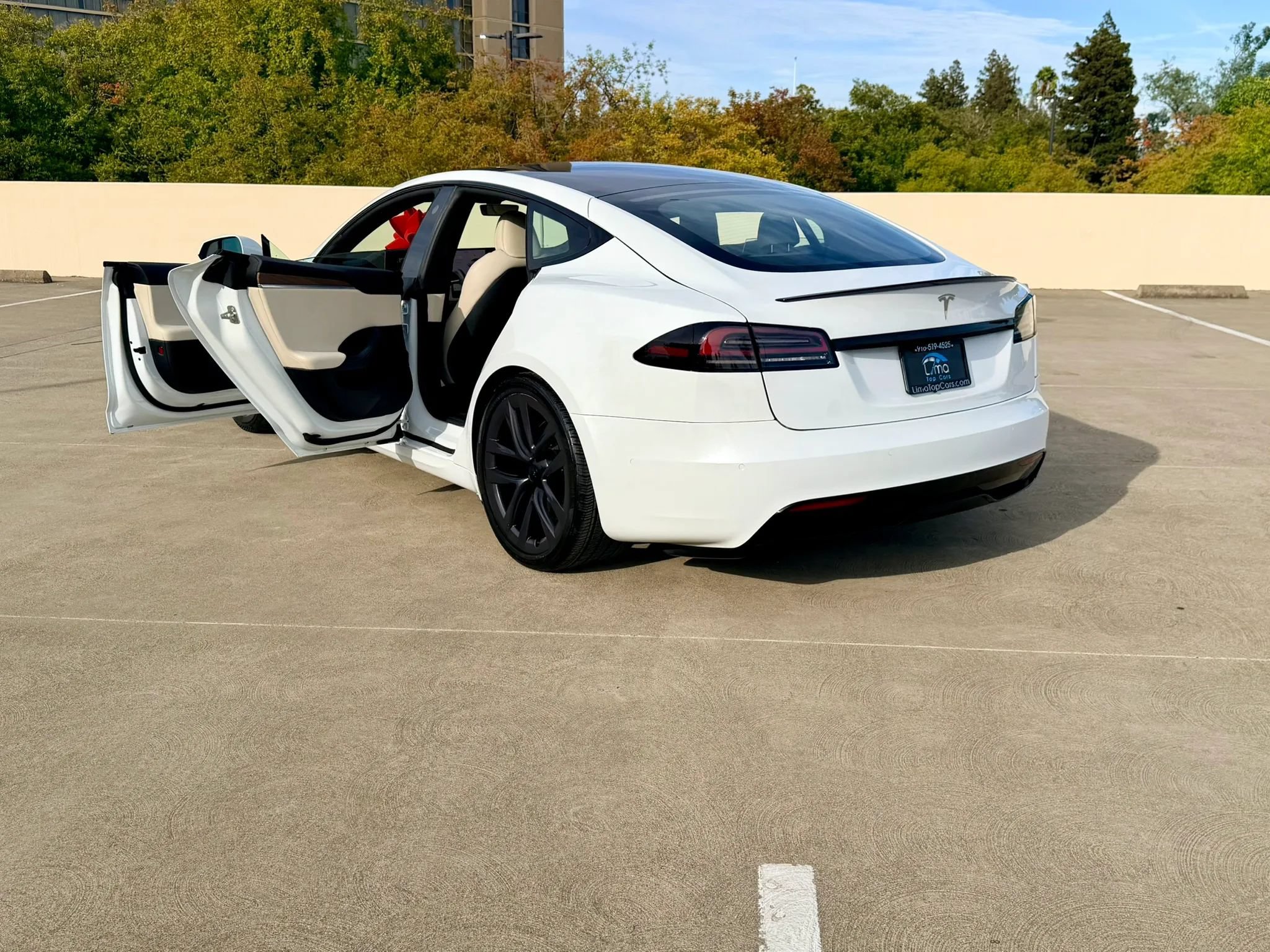 Used 2022 Tesla Model S Standard Range AWD/4WD image 88