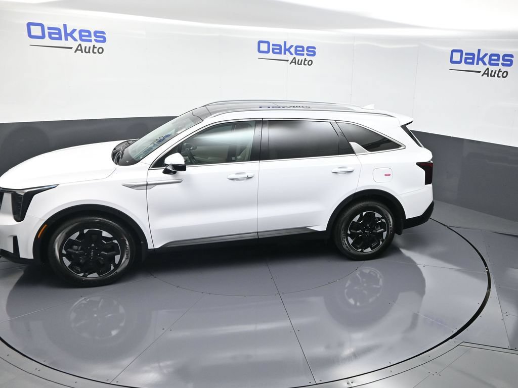New 2025 Kia Sorento S w/ Panoramic Sunroof Package FWD image 46