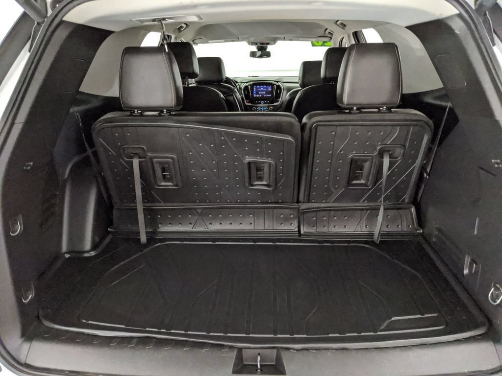 Used 2020 Chevrolet Traverse RS w/ LPO, Floor Liner Package FWD image 20